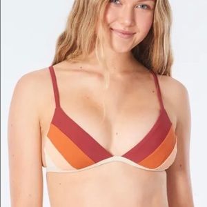 NWT Rip curl bathing suit top